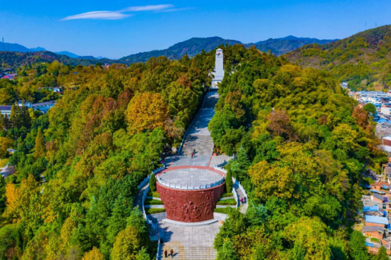 金寨县红军广场（图源：六安市文化和旅游局）