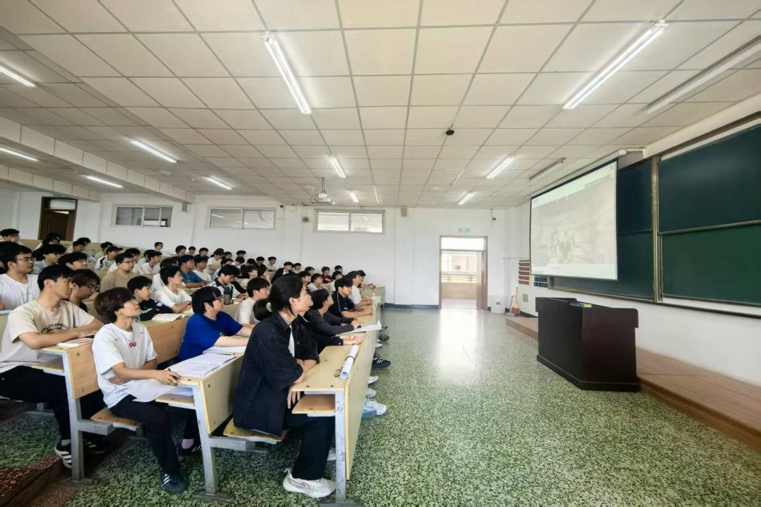 图片2 图片2