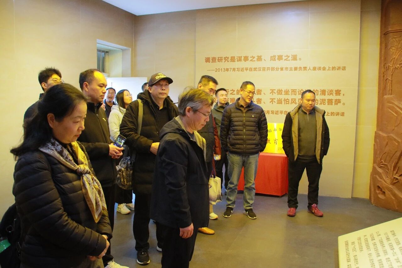 64db07fd7558cdb68b1cd51960ab8bdc