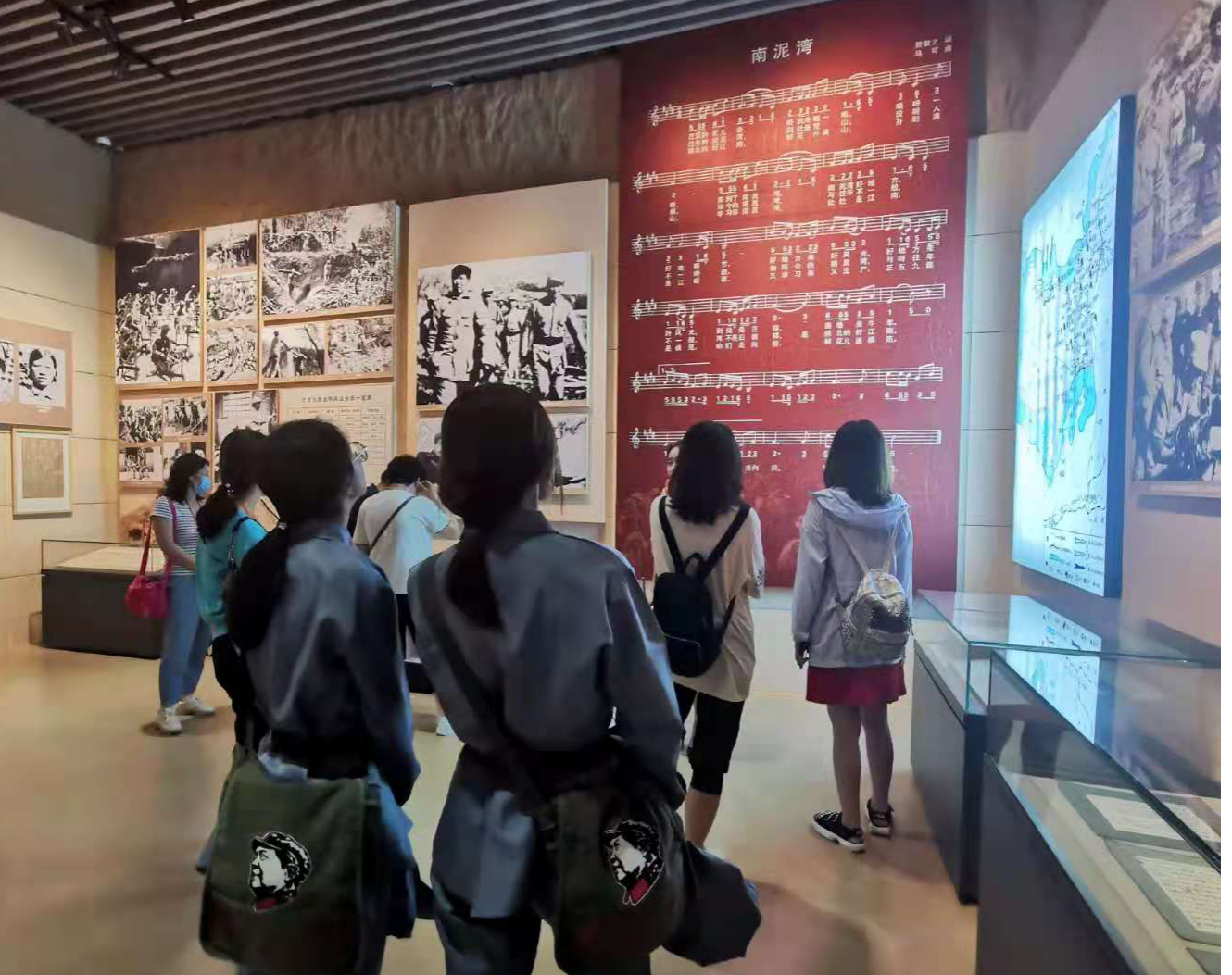 255eb5433e2d4f1f8f1389f81a2aafca