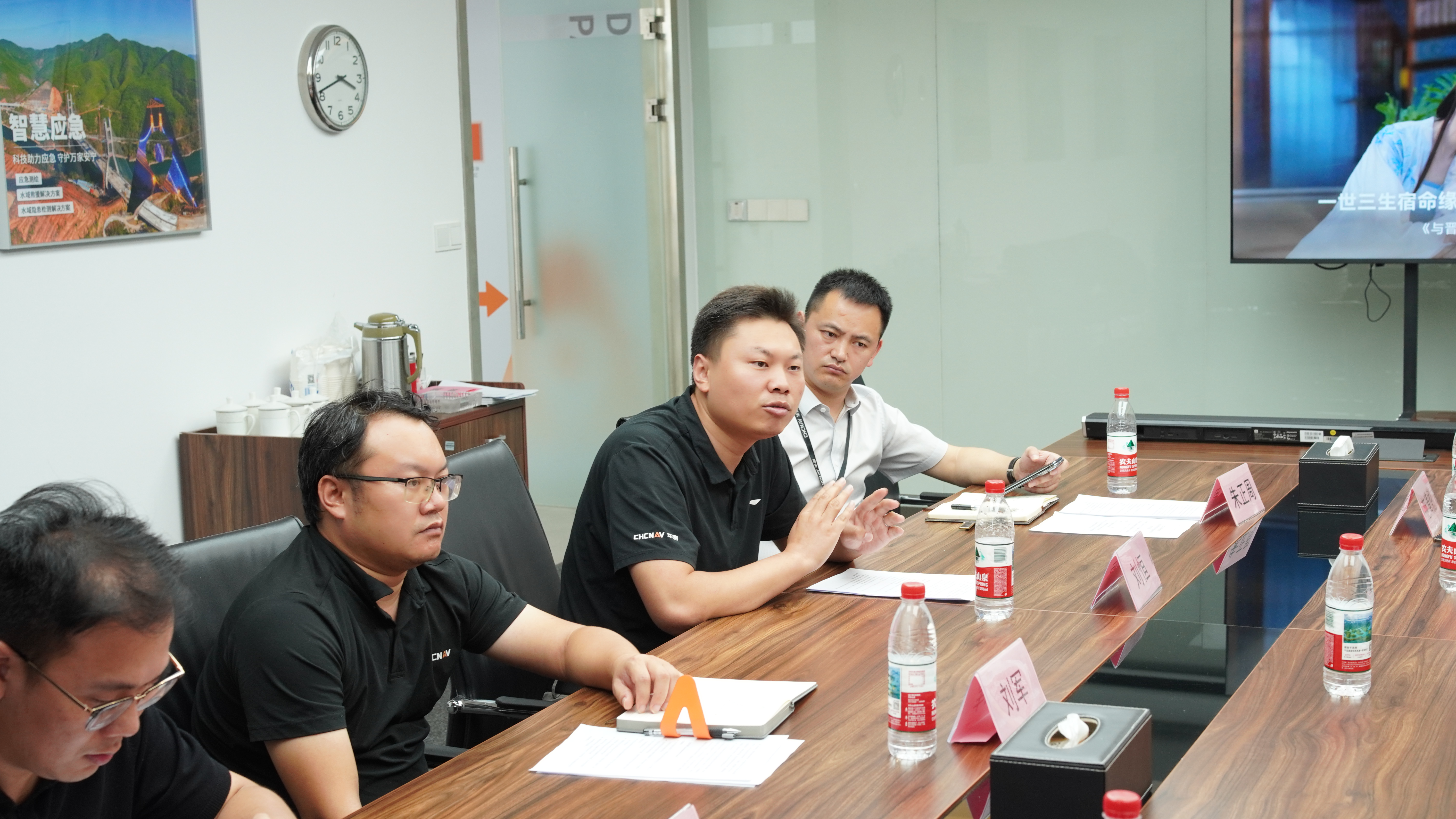 产品经理刘恒进行产品讲解