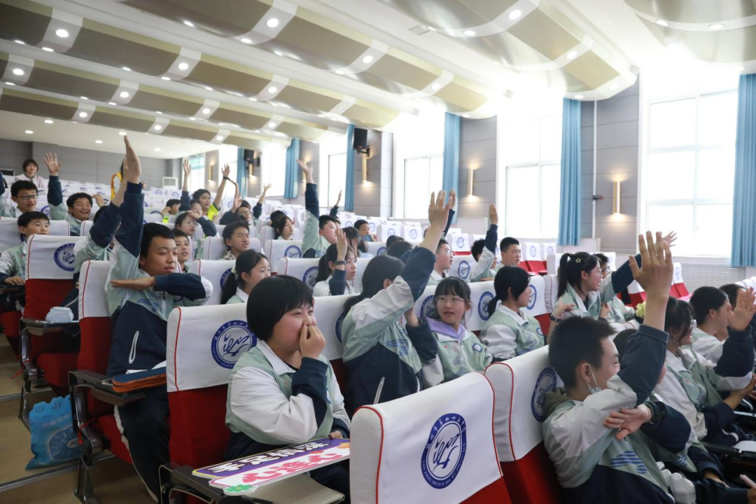 宣讲团通过讲好中华民族故事，激励他们以实际行动成为民族团结的践行者、推动者和守护者，自觉投身于民族团结奋斗和繁荣发展的伟大实践。