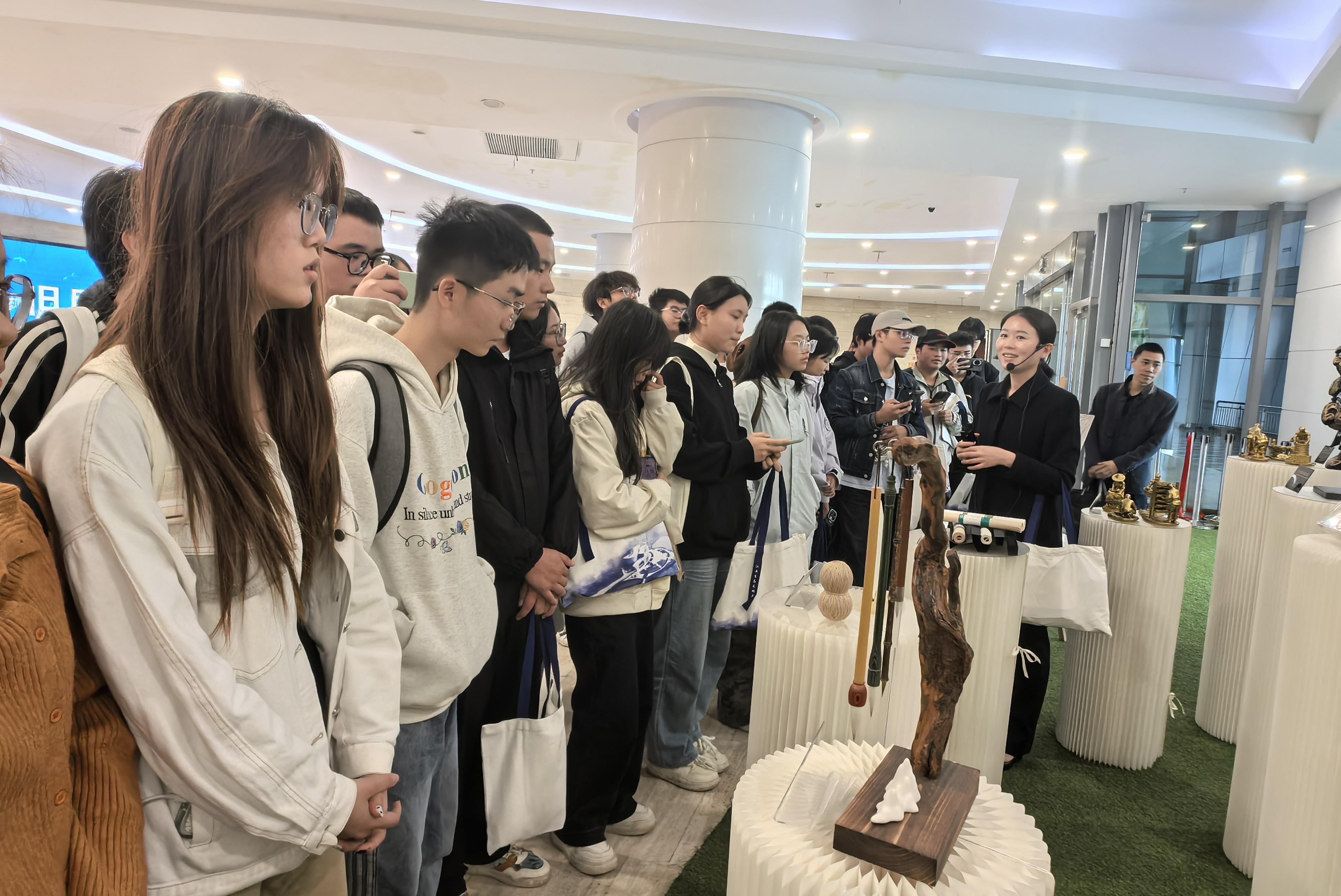 微信图片_20251025101141 微信图片_20251025101141