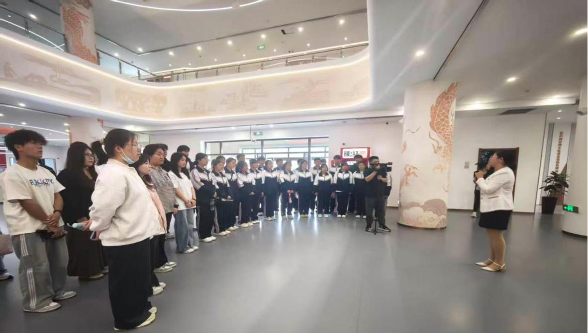图片5 图片5