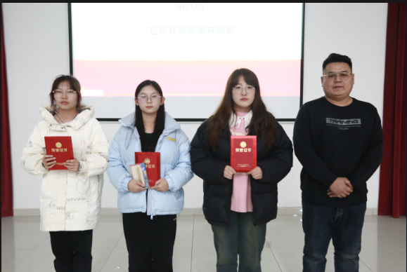 a0c82fdf-7654-4d32-8631-0e0ecc89f067