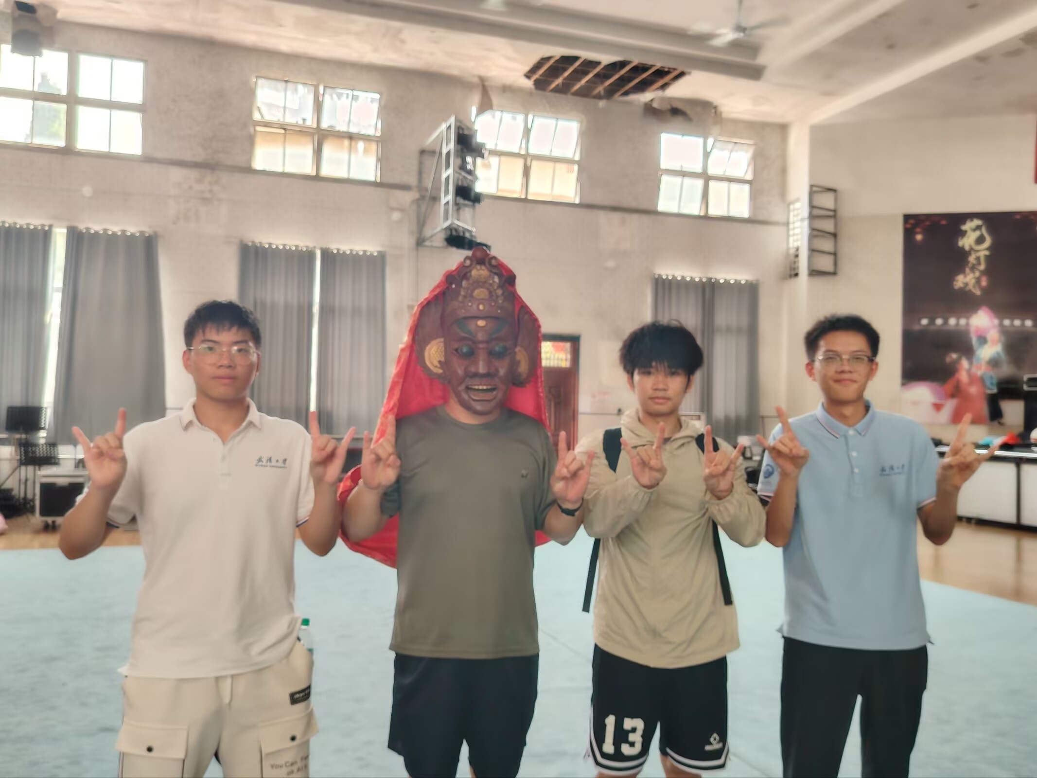 实践队员学习图片3